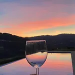 Casa De Ribadouro Pansiyon *