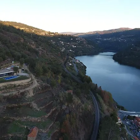 Casa De Ribadouro *