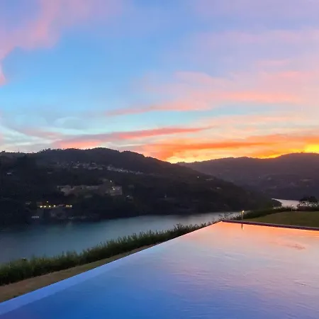 Rum i privatbostad Casa De Ribadouro *