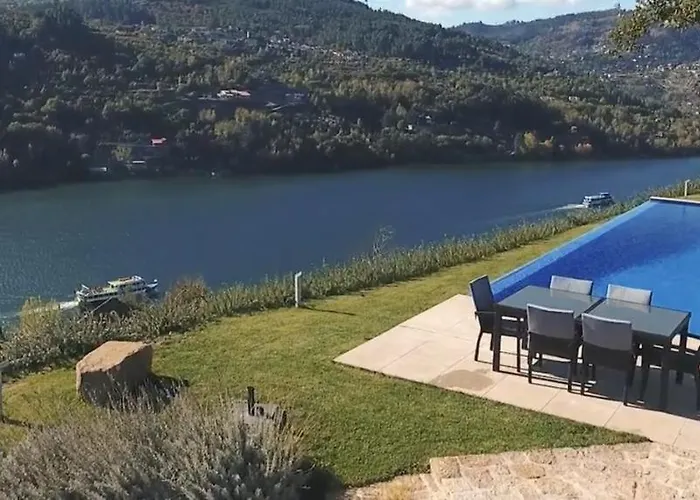 Casa De Ribadouro * Baião