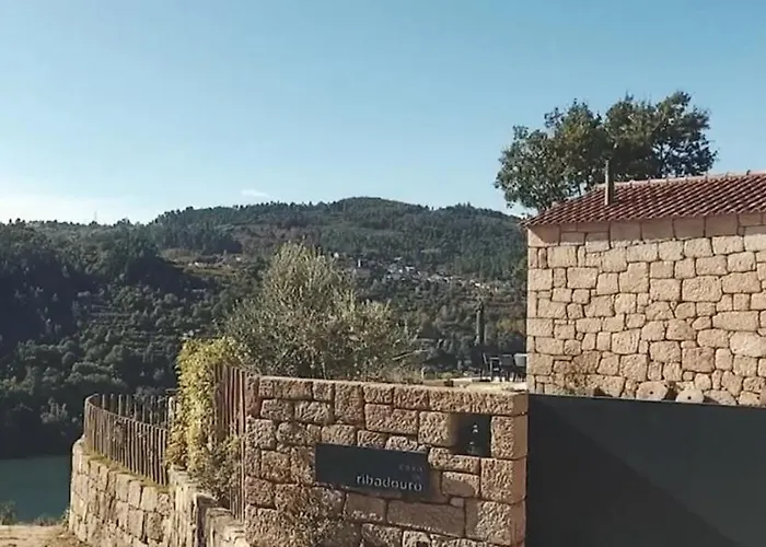 Homestay Casa De Ribadouro