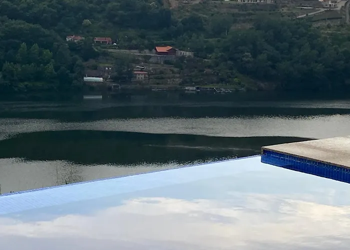 Privatunterkunft Casa De Ribadouro