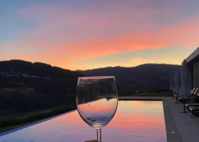 Casa De Ribadouro Homestay *